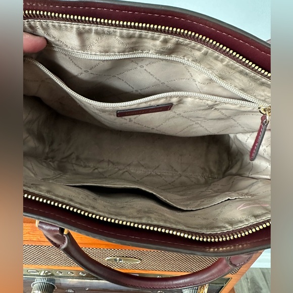 MICHAEL KORS Red Purse - Picture 4 of 6